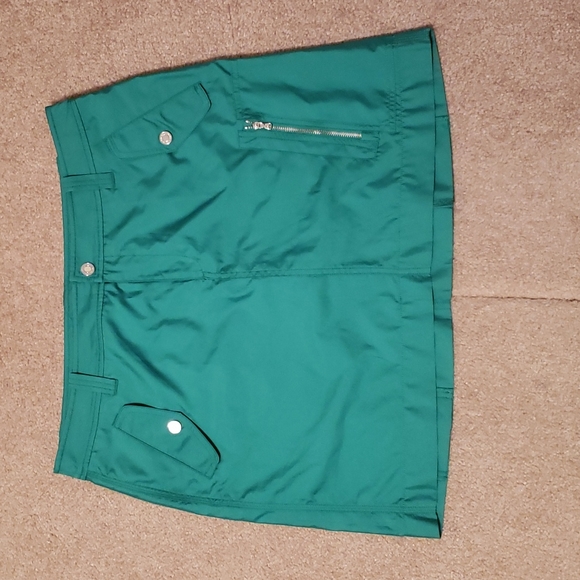 Ralph Lauren Dresses & Skirts - Ralph Lauren Women's Green Golf Skirt